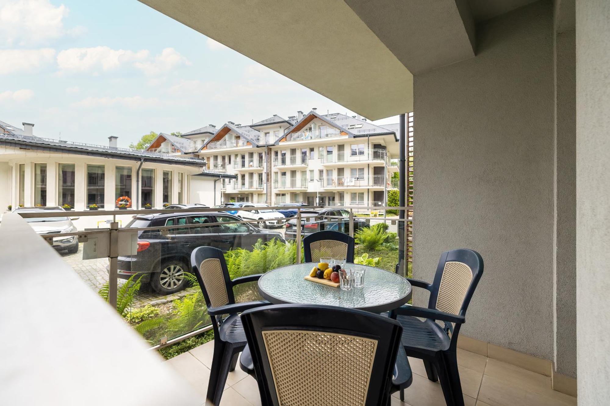Przestronne Apartamenty W Zakopanem Z Trzema Sypialniami I Parkingiem By Noclegi Renters ภายนอก รูปภาพ